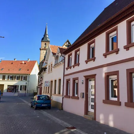 Kerzenheimer Tor Hébergement de vacances Gollheim